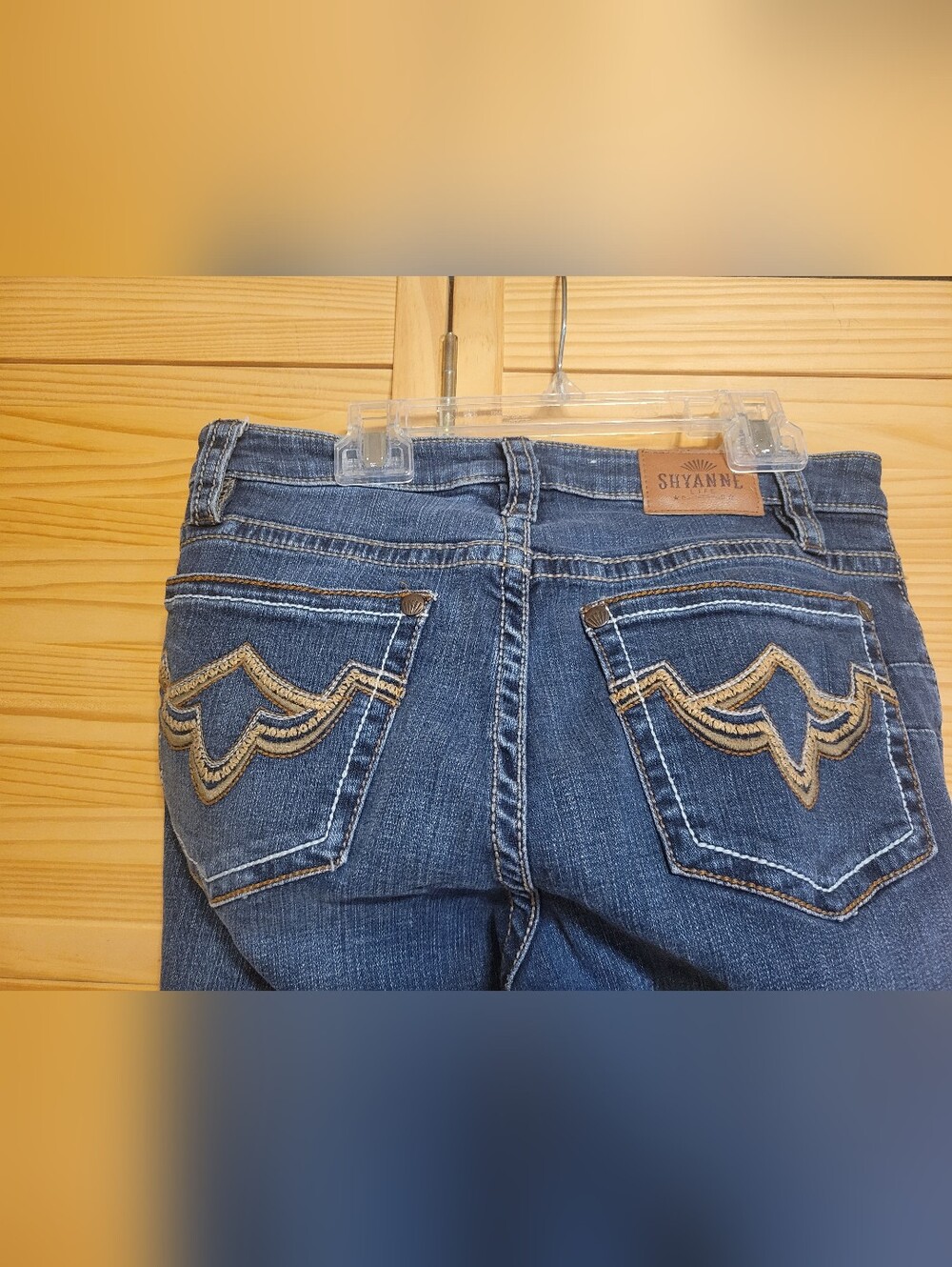Shyanne Women Jeans size 29 short 27L
